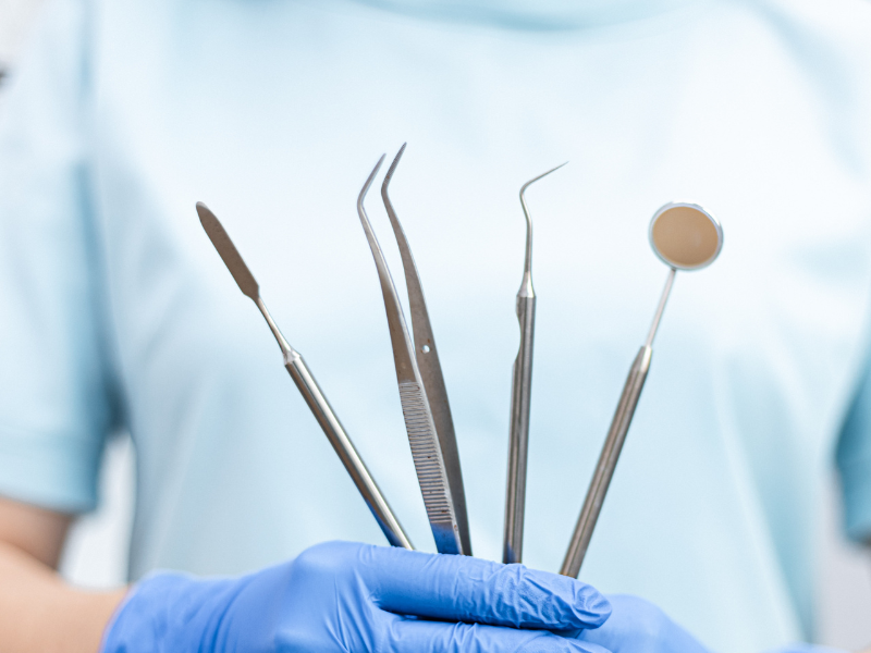 Essential Dental Instruments Every Dentist Should Have